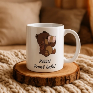 Hrnek 330ml | MEDVÍDEK - PŠŠŠT! PRVNĚ KAFE!